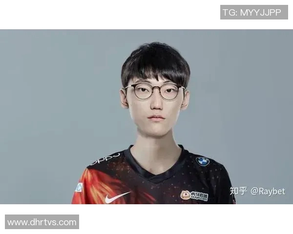 FPX在大师赛中的个人能力展现与团队协作的完美结合分析